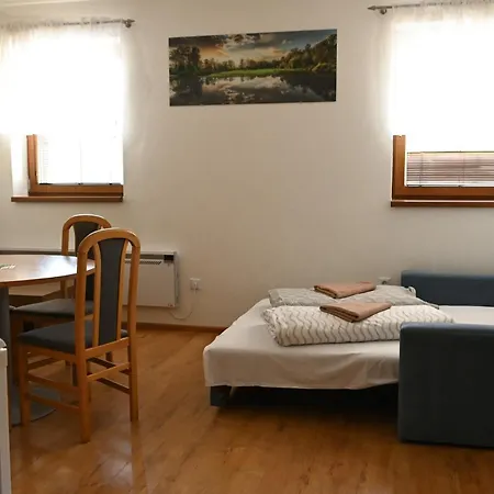 Rodinny Pod Vlekom A2 *