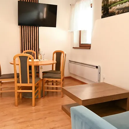 Διαμέρισμα Rodinny Pod Vlekom A2 *